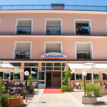 Club Vacanze In Cervia Exterior foto